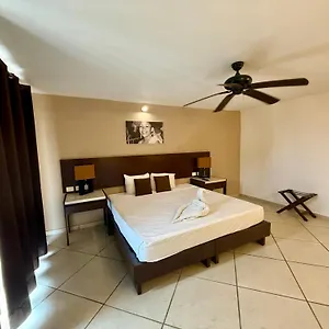 ***** Hotel Muluc Playa México